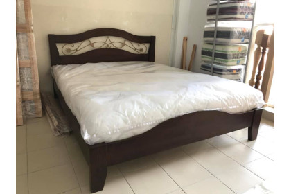 Лілія (Бук Щит) Лілія (Бук Щит)